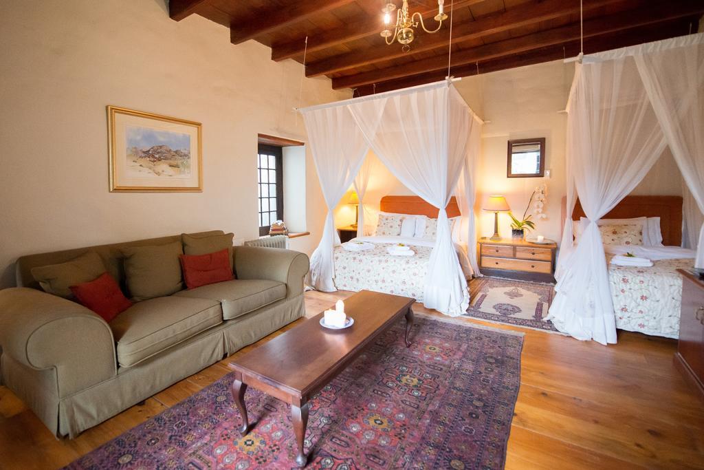 Tulbagh Country Guest House - Cape Dutch Quarters Exterior photo