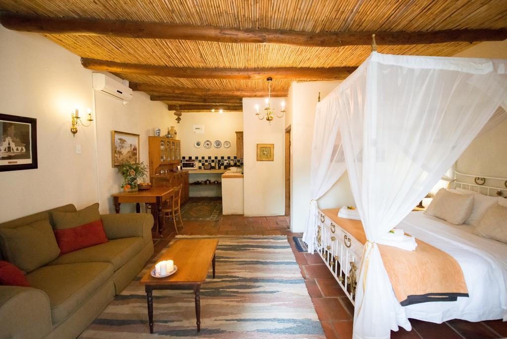 Tulbagh Country Guest House - Cape Dutch Quarters Exterior photo